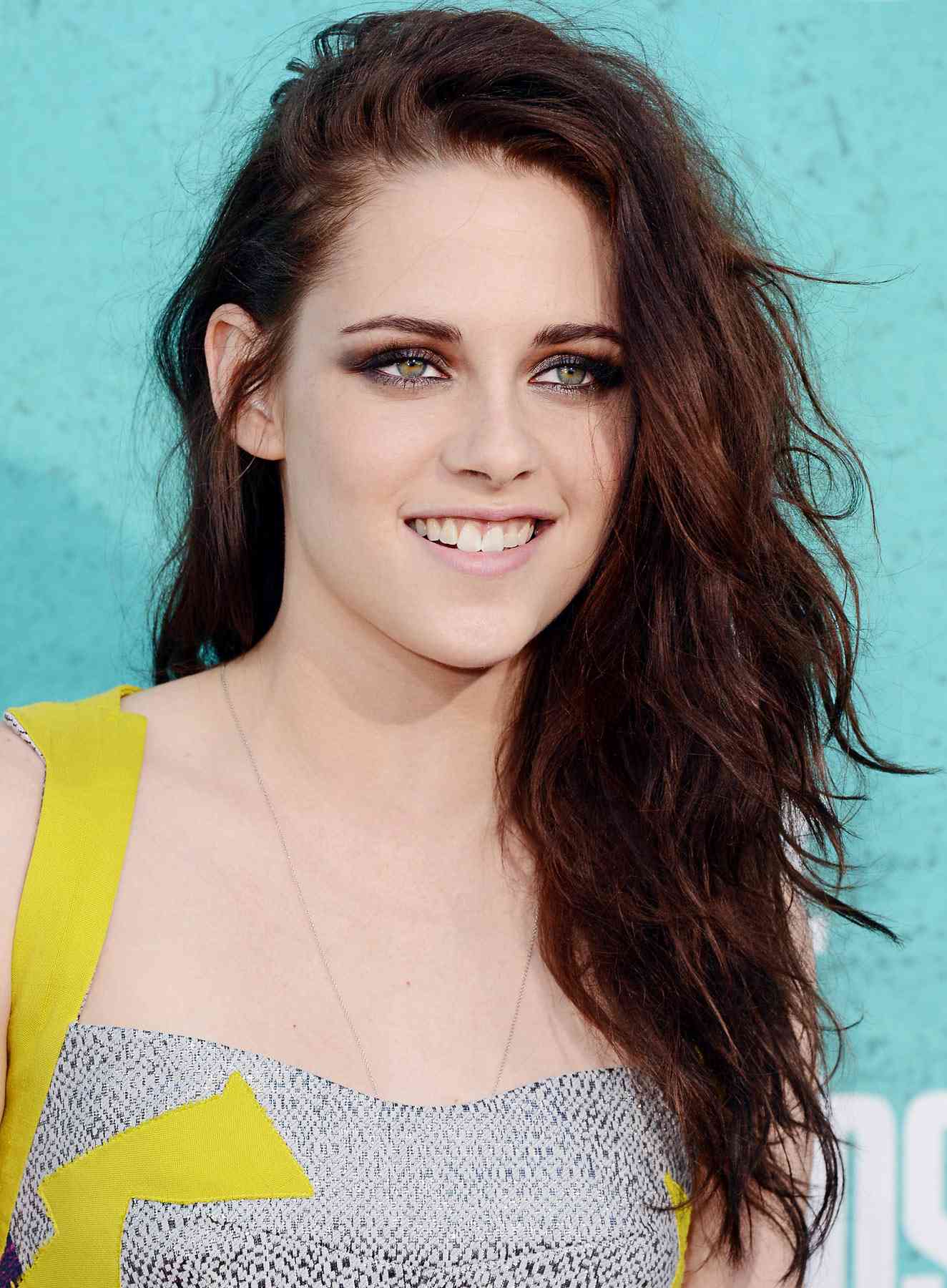 kristen-stewart messy hair