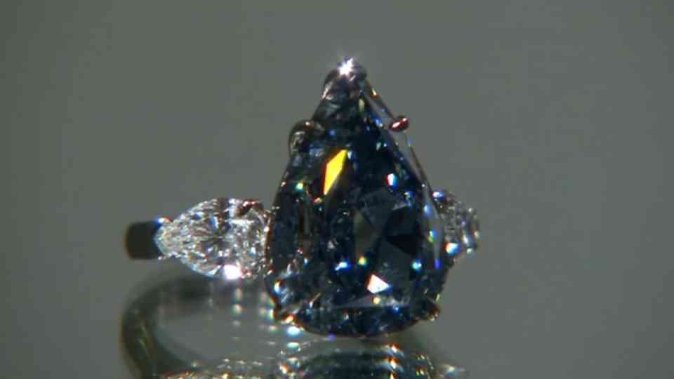 Christie's New York displays the largest flawless fancy vivid blue diamond ever to appear at auction.