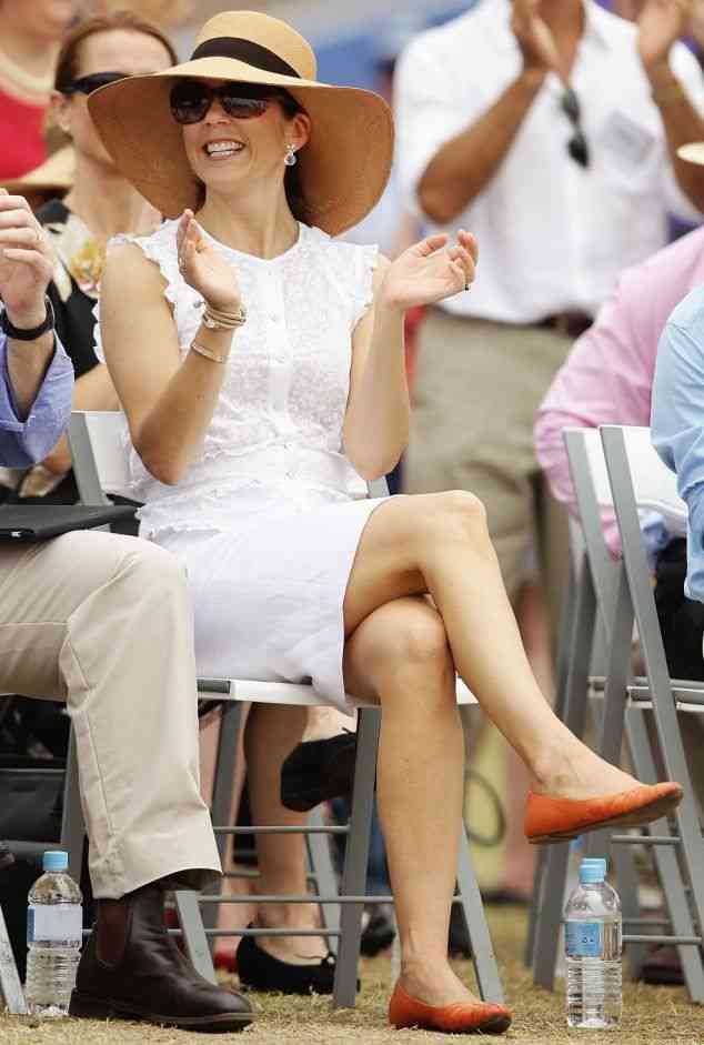 palarie de soare cu boruri largi