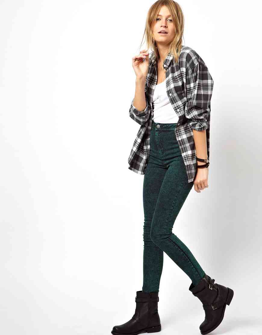 jeans cu talie inalta