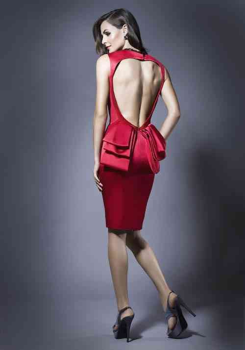 rochie cu spatele gol