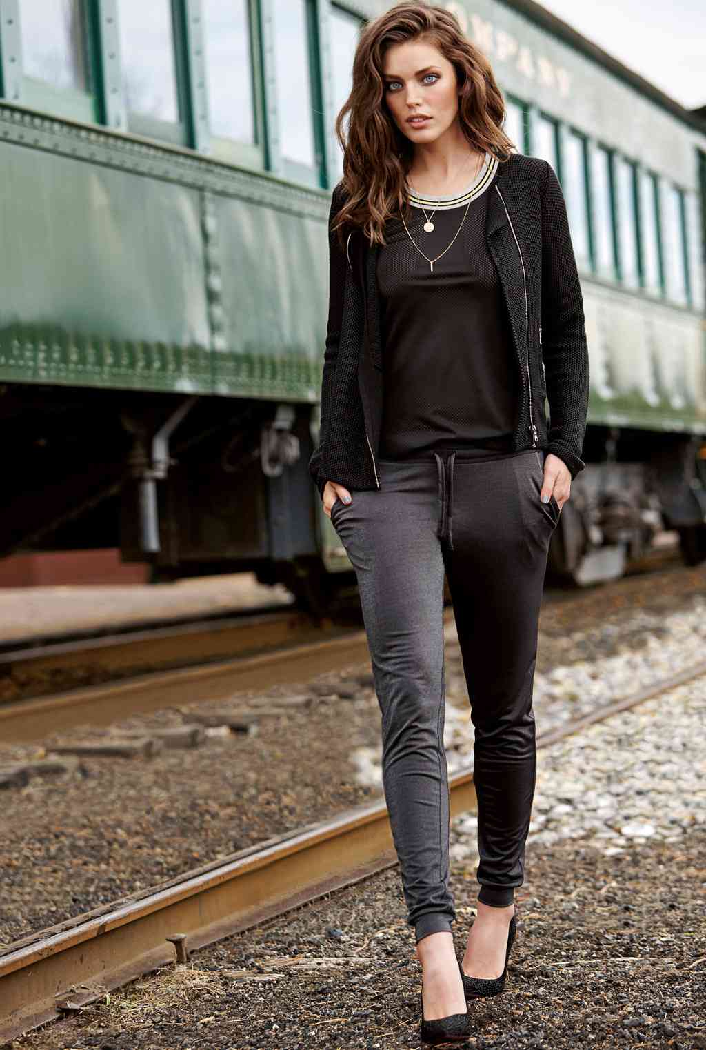 colecția Calzedonia primăvară - vară 20152