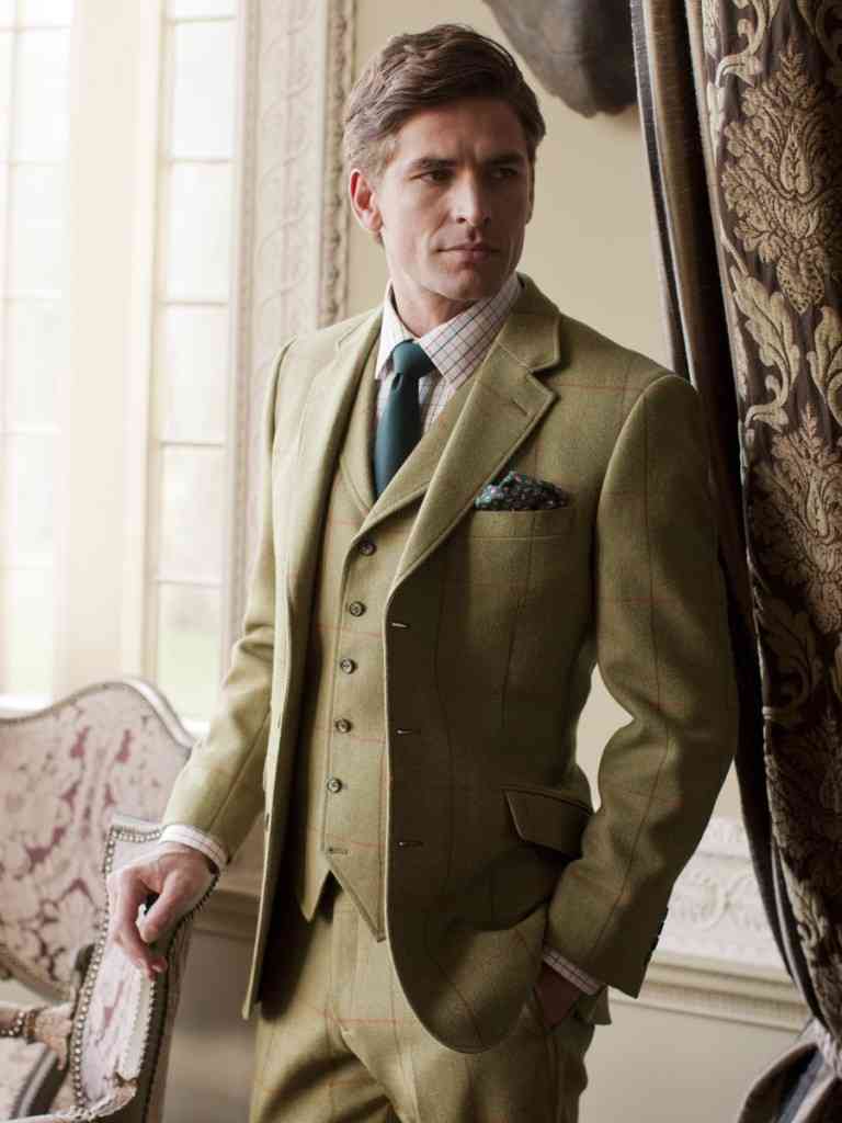 costum tweed