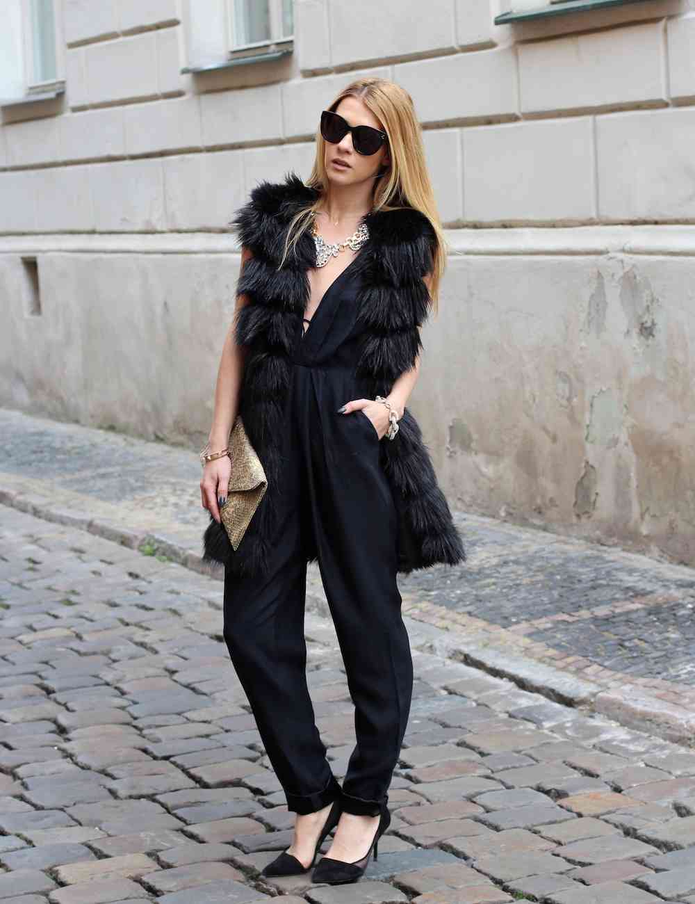 cum sa porti o salopeta in acest sezon2