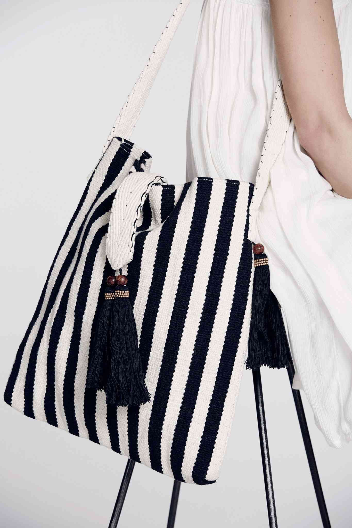 colectia mango de accesorii 20156