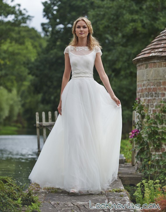 rochii de mireasa lungi